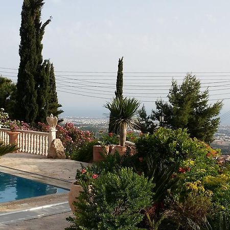 Garden Of Eden Villa 파포스 외부 사진
